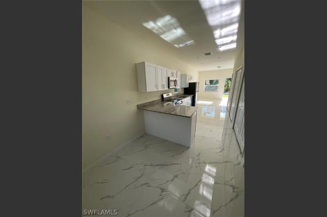 Building Photo - 13055 Apache Dr