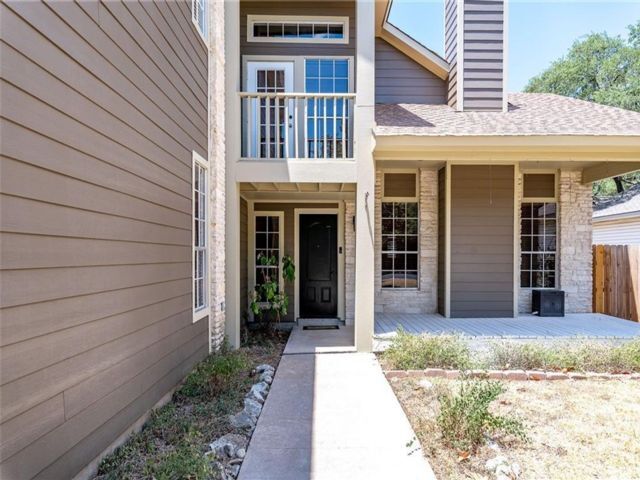 Foto principal - 8314 Cahill Dr