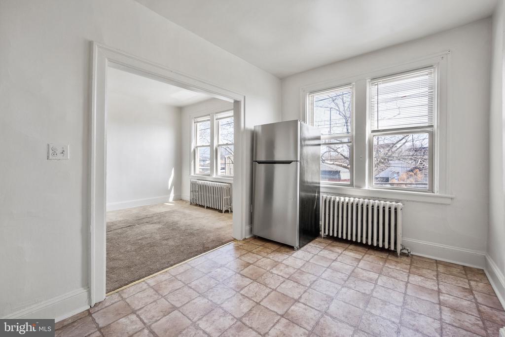 802 Beaver St Unit 2ND FL, Bristol, PA 19007 Room for Rent in Bristol