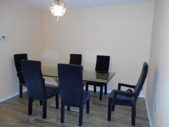 Building Photo - 63 Tarpon Dr