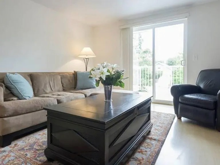 Foto principal - 2849 SW Adams St