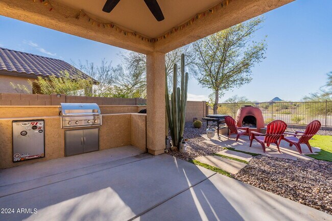 Building Photo - 2314 N Brigadier Dr