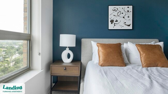 Building Photo - 825 Usener St