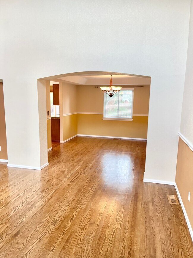 Foto del edificio - Large Clean Home in Aurora
