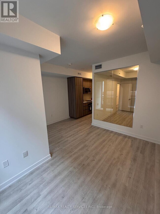 Photo du bâtiment - 15 Richardson St