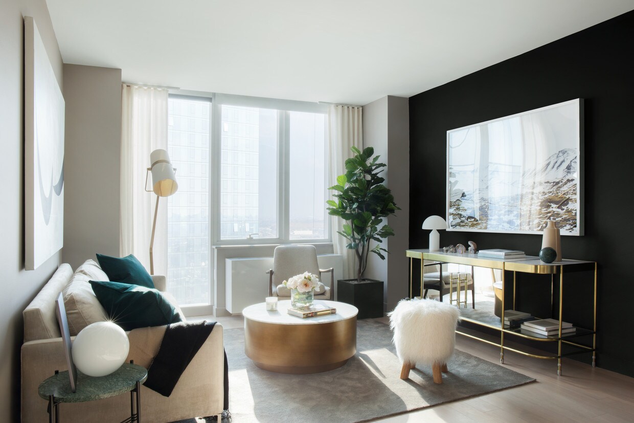 Sala de estar - 1327 Jackson Ave