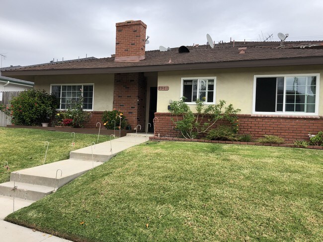 Vista al edificio - 2971 W 235th St