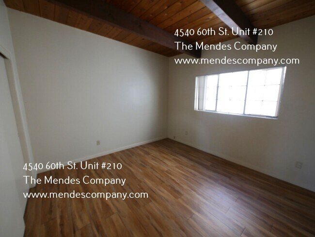 Foto del edificio - 2829 Nimitz Blvd