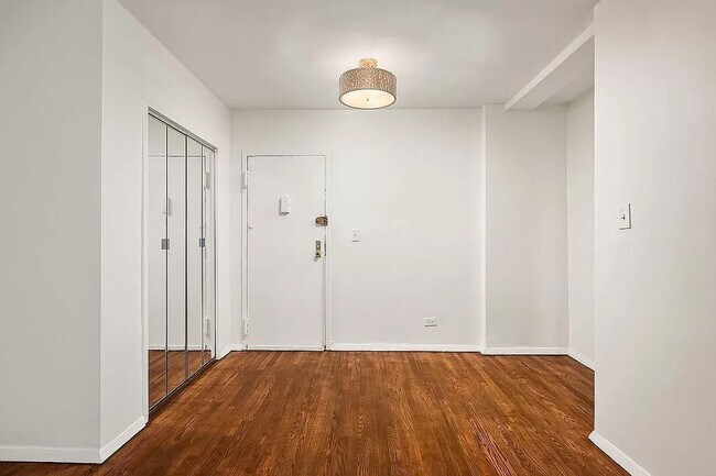 Foto del edificio - 800 Grand Concourse