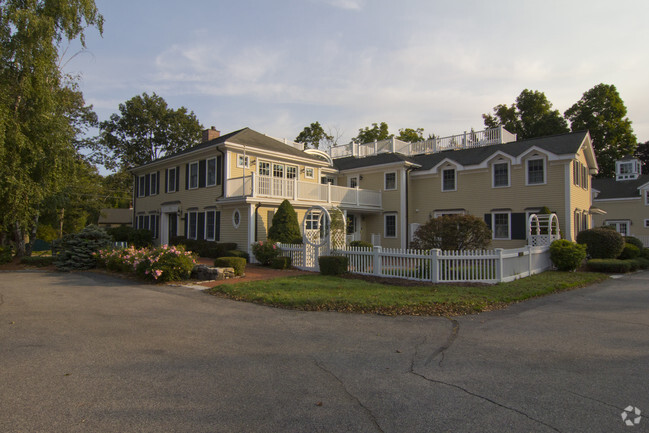 Primary Photo - 174 Lowell St