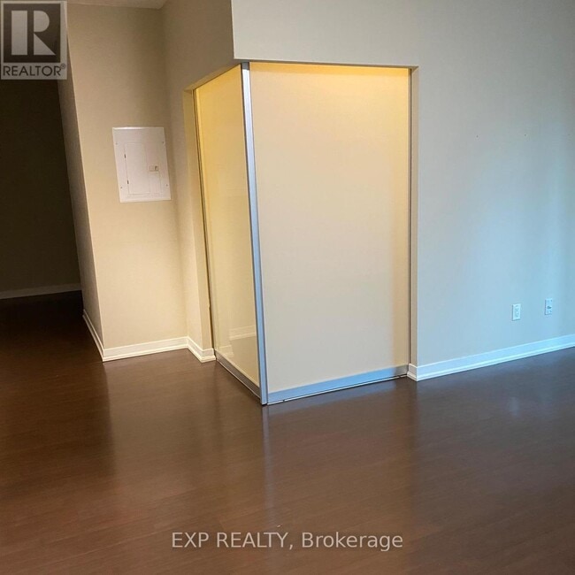 Building Photo - 55 E Liberty St