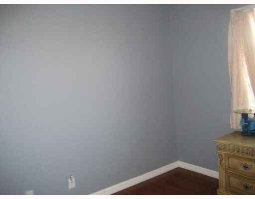 Foto del edificio - 6158 Eaton St