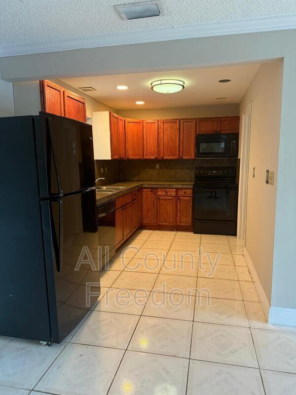 Foto del edificio - 9404 NW 70th St