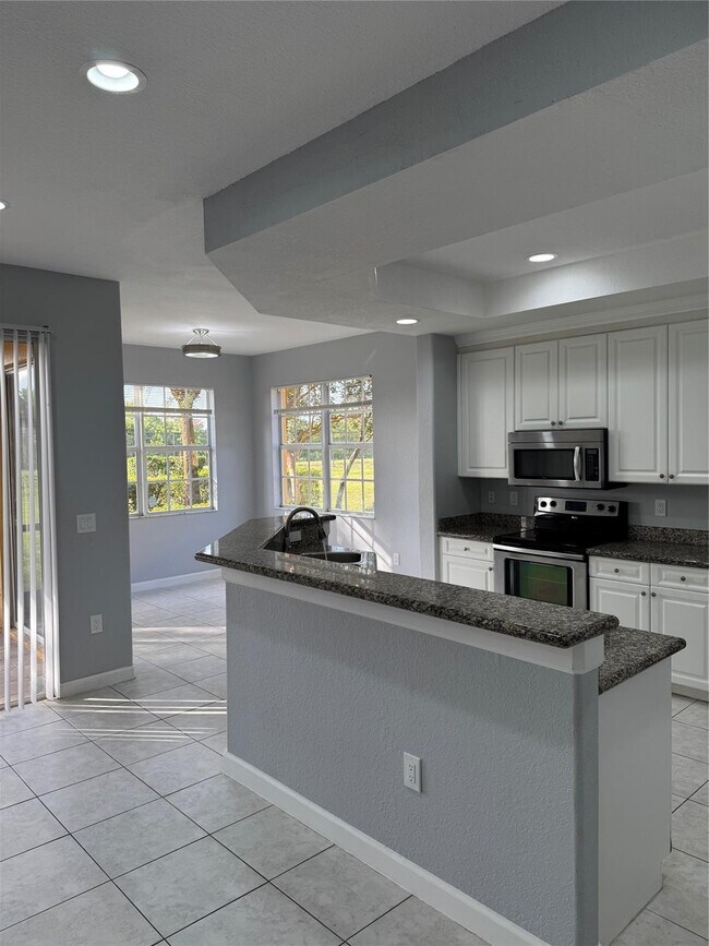 Building Photo - 7997 NW 128th Ln