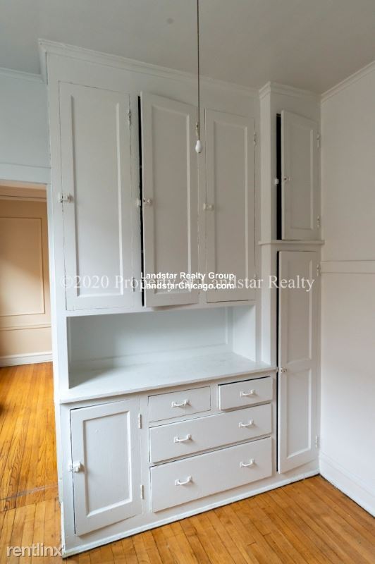 Foto del edificio - 4525 N Paulina St