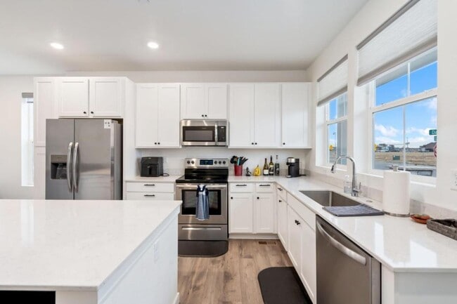 Foto del edificio - 5446 Second Ave