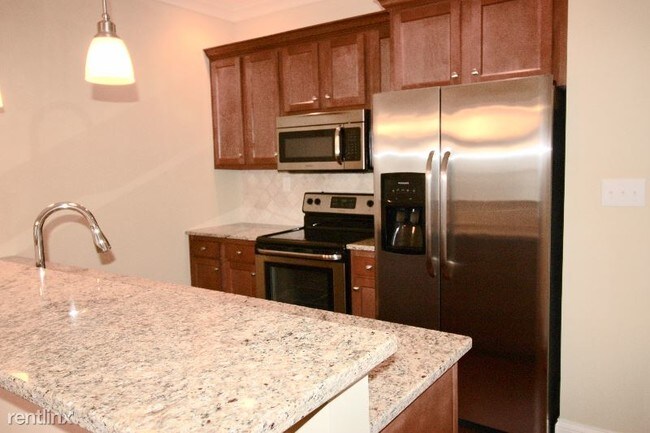 Building Photo - 11313 Frenchrone Dr