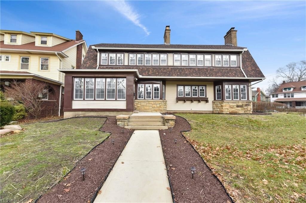 Primary Photo - 2929 Meadowbrook Blvd