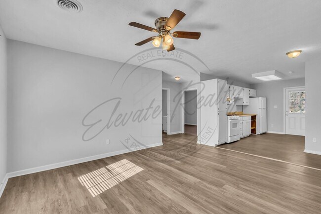 Foto del edificio - Affordable 2BR Ranch Duplex in N. Columbia — Move-In Special!