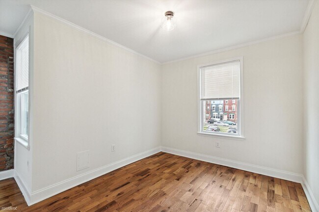 Building Photo - 4 br, 4 bath House - 2246 N SYDENHAM ST