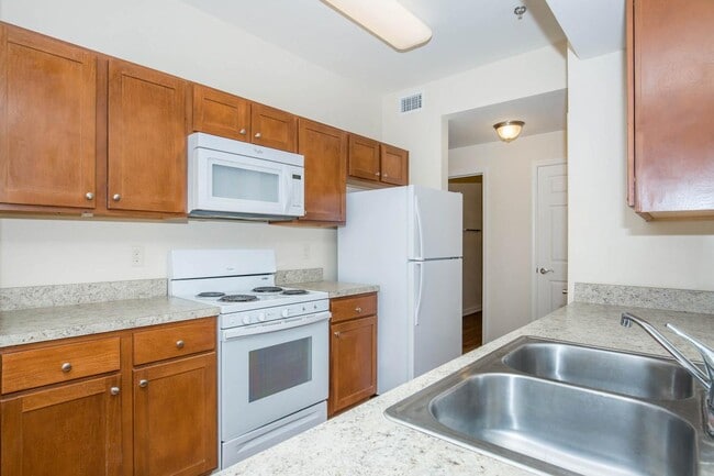 Kitchen - Preston Apartments