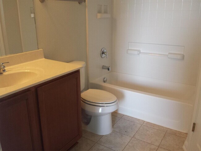 Foto del edificio - 340 Perry St