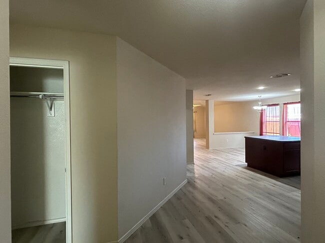 Building Photo - 9213 Centennial Dr