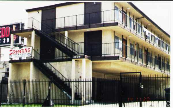 Building Photo - 4008 Marathon St