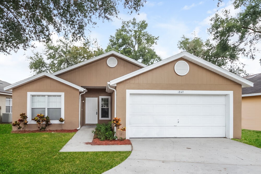Foto principal - 1849 Concord Dr