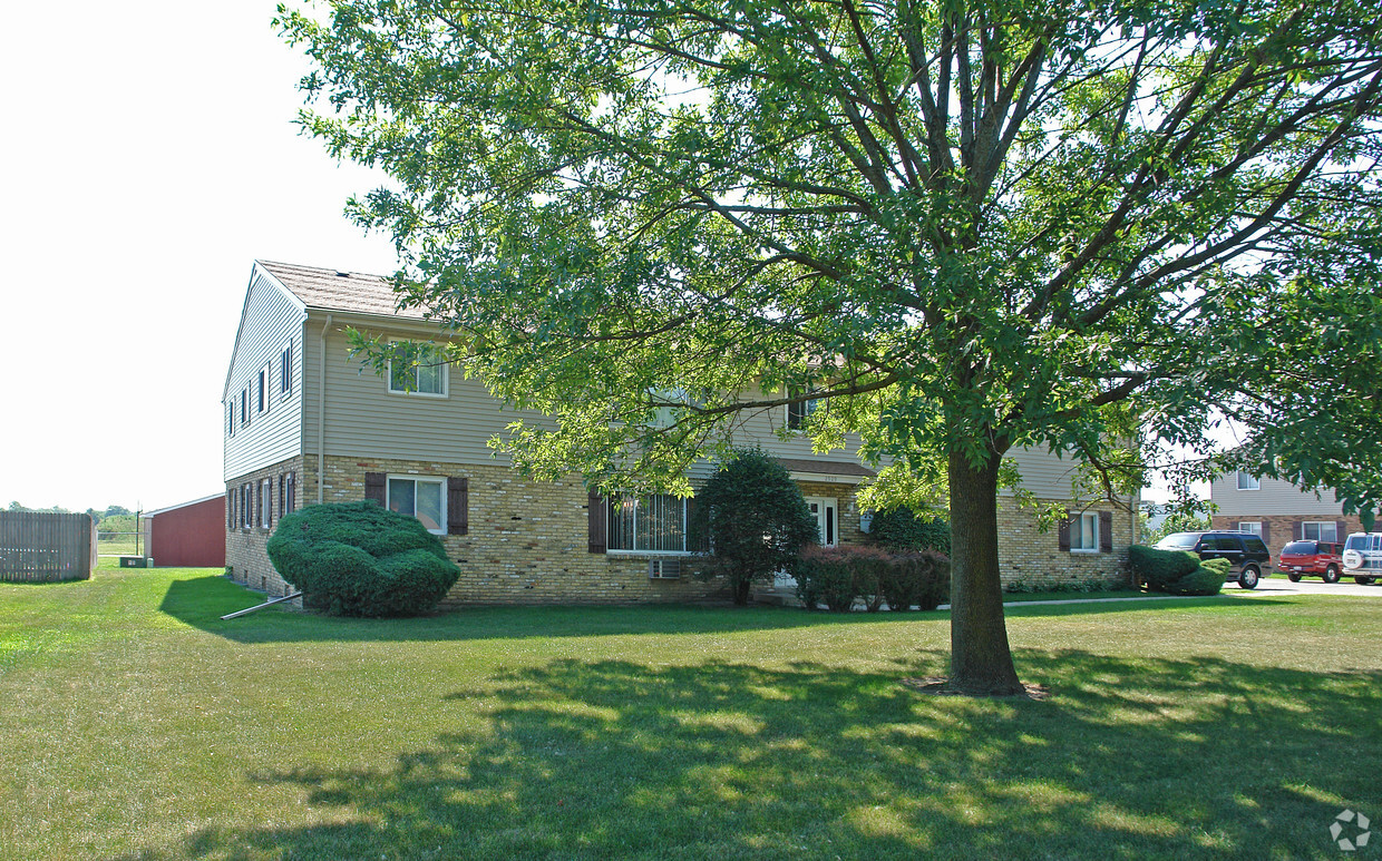 Building Photo - 2929 87th St