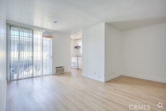Building Photo - 4255 5th St