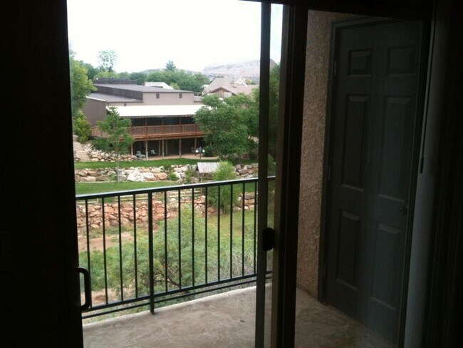 Foto del edificio - 42 N 500 W #804 Washington, UT 84780