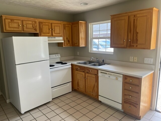 Foto del edificio - 724 Forrest Park Dr