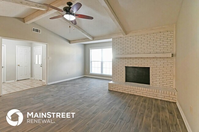 Foto del edificio - 4495 Bonnie Brae Dr