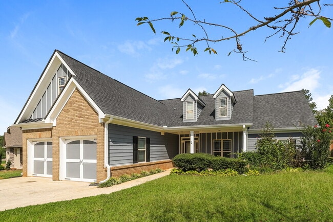 Foto del edificio - 480 Saddlechase Dr