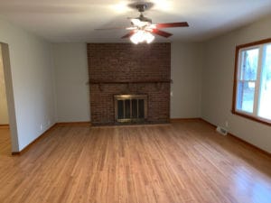Building Photo - 4 bedroom country home!