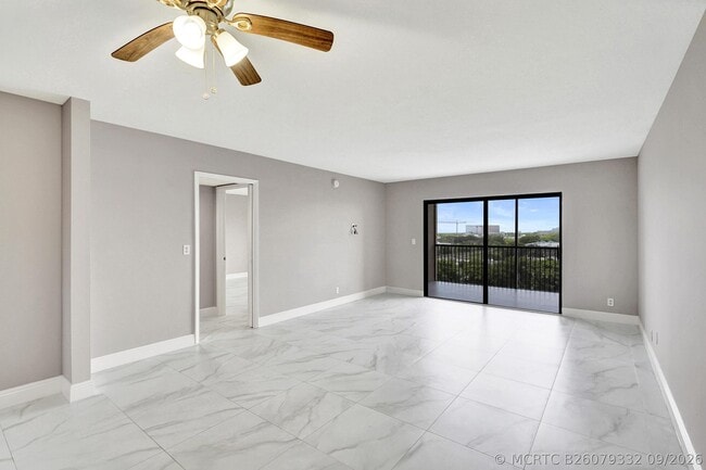 Foto del edificio - 2200 S Cypress Bend Dr