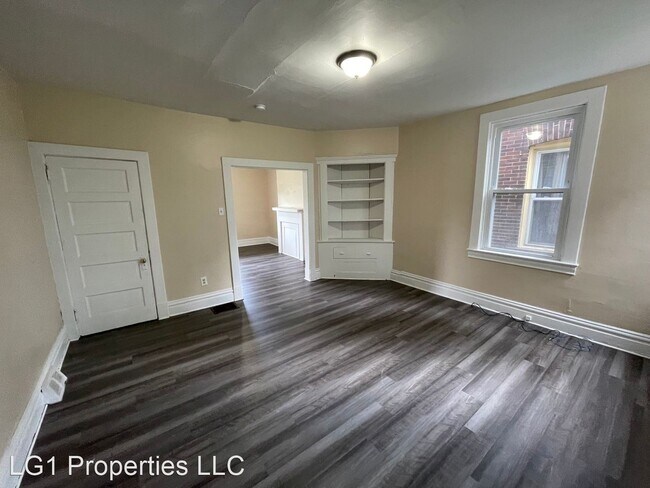 Building Photo - 2 br, 1 bath House - 7319 Woodlawn Avenue