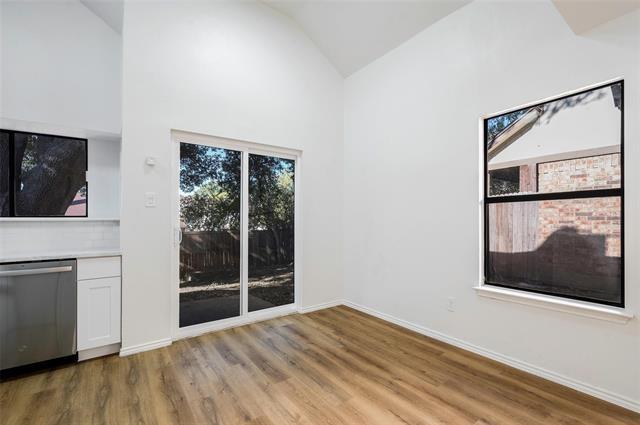 Foto del edificio - 918 S Old Orchard Ln