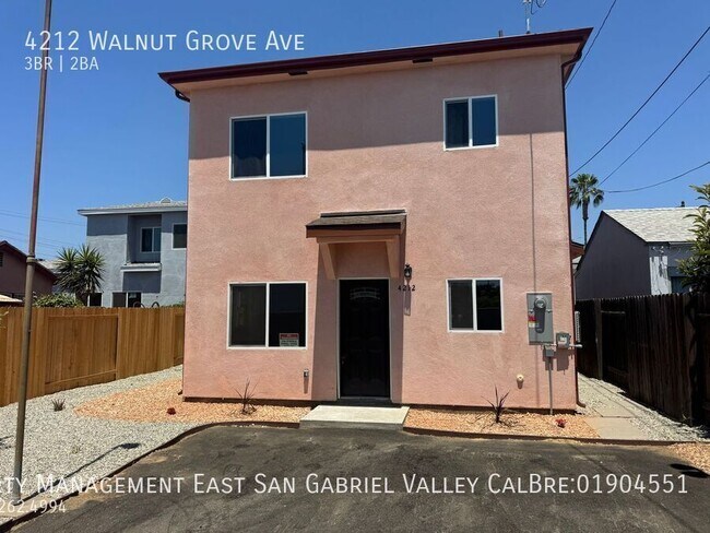 Foto del edificio - 4212 Walnut Grove Ave