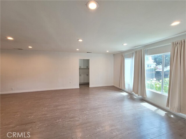 Foto del edificio - 17557 Lemay Pl