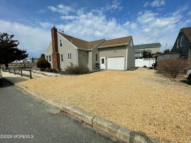 Foto del edificio - 207 Bay Blvd