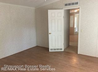 Building Photo - 221 Cypress Lake Cir