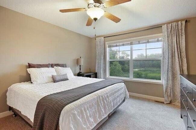 Foto del edificio - 3223 Red Oak Trail