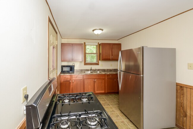 Building Photo - 4544 Otter Lake Rd