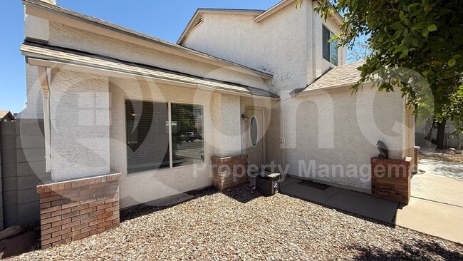Building Photo - 3249 N Ash Cir