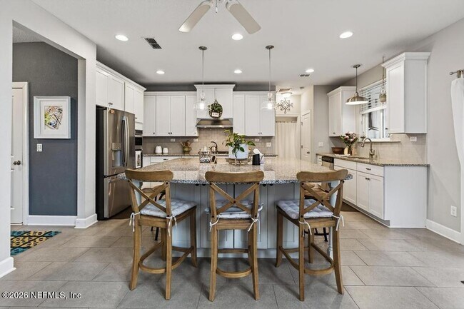 Foto del edificio - 312 Silver Sage Ln