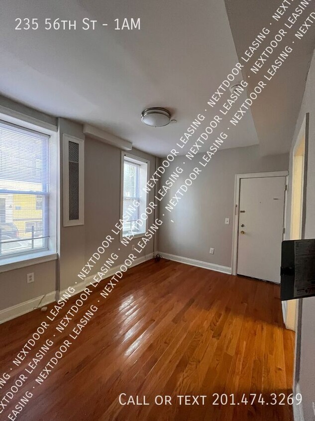 Foto del edificio - 235 56th St