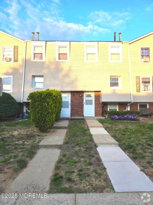 Building Photo - 154 Sawmill Rd