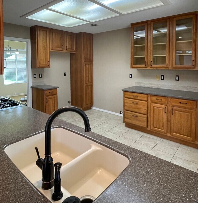 Foto del edificio - 3909 Winter Park Ln